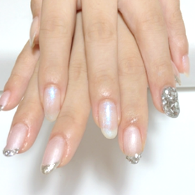 フレンチ/ラメ・カラーグラデーションの写真